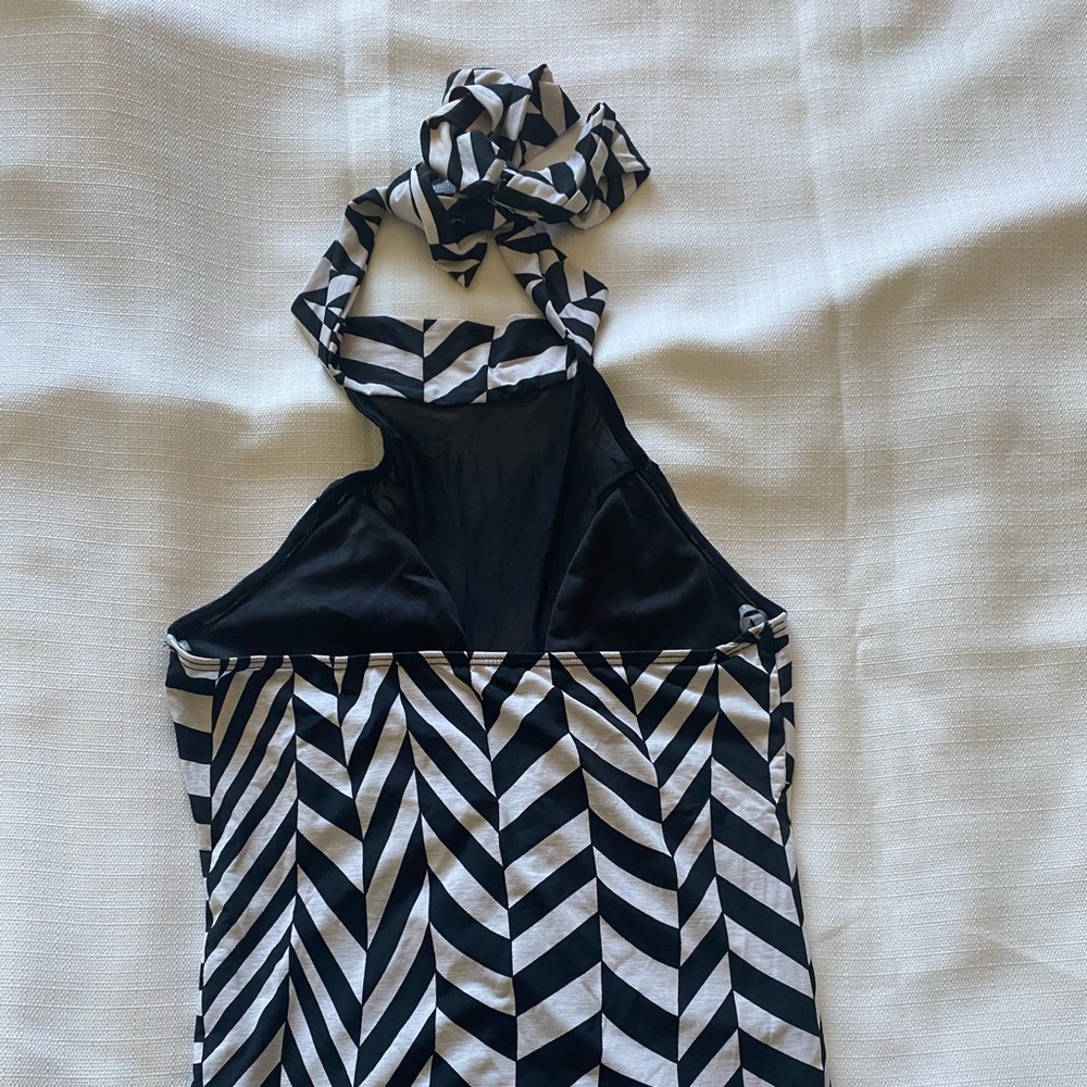 Never worn- black & white halter top - small